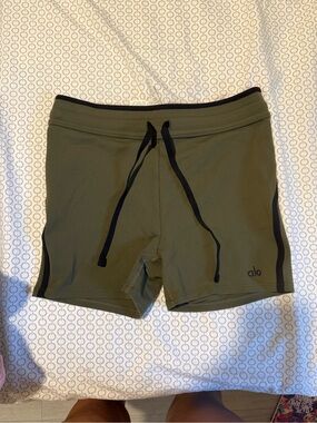 ALO Yoga Olive Green Athletic Shorts with Black Trim